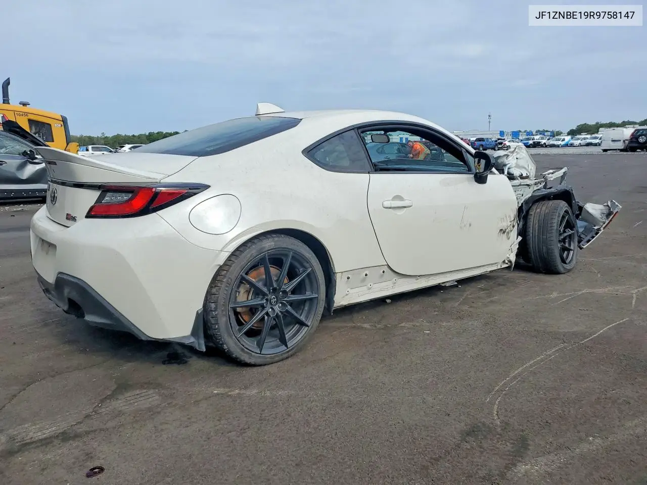 2024 Toyota Gr 86 Premium VIN: JF1ZNBE19R9758147 Lot: 51631516