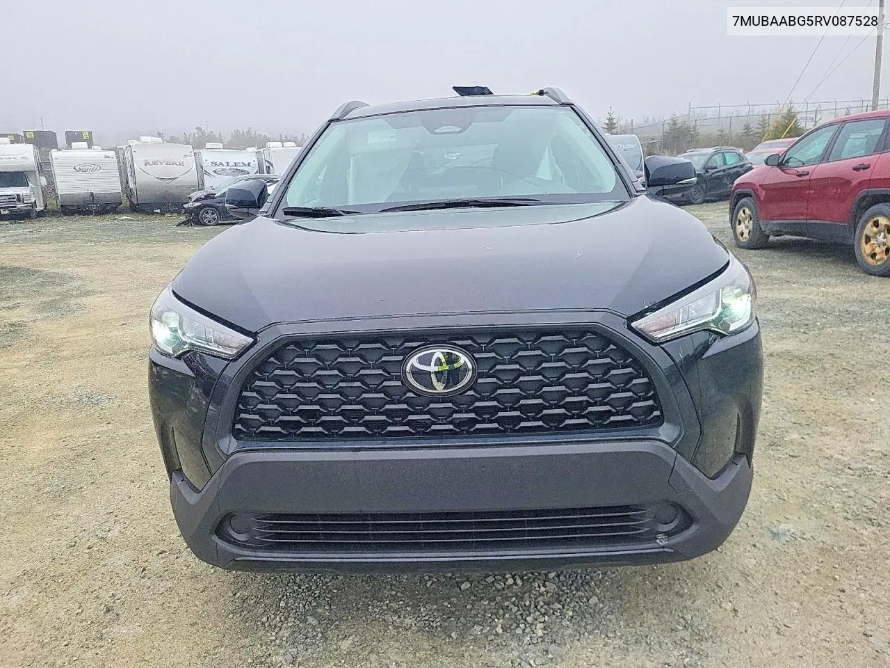 2024 Toyota Corolla Cross Le VIN: 7MUBAABG5RV087528 Lot: 54620846