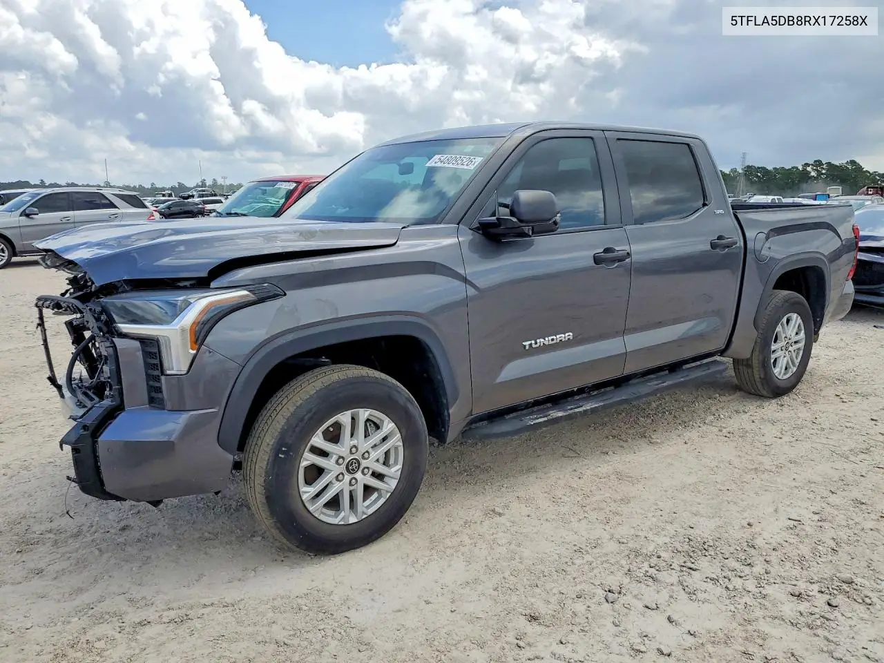 5TFLA5DB8RX172588 2024 Toyota Tundra Sr5