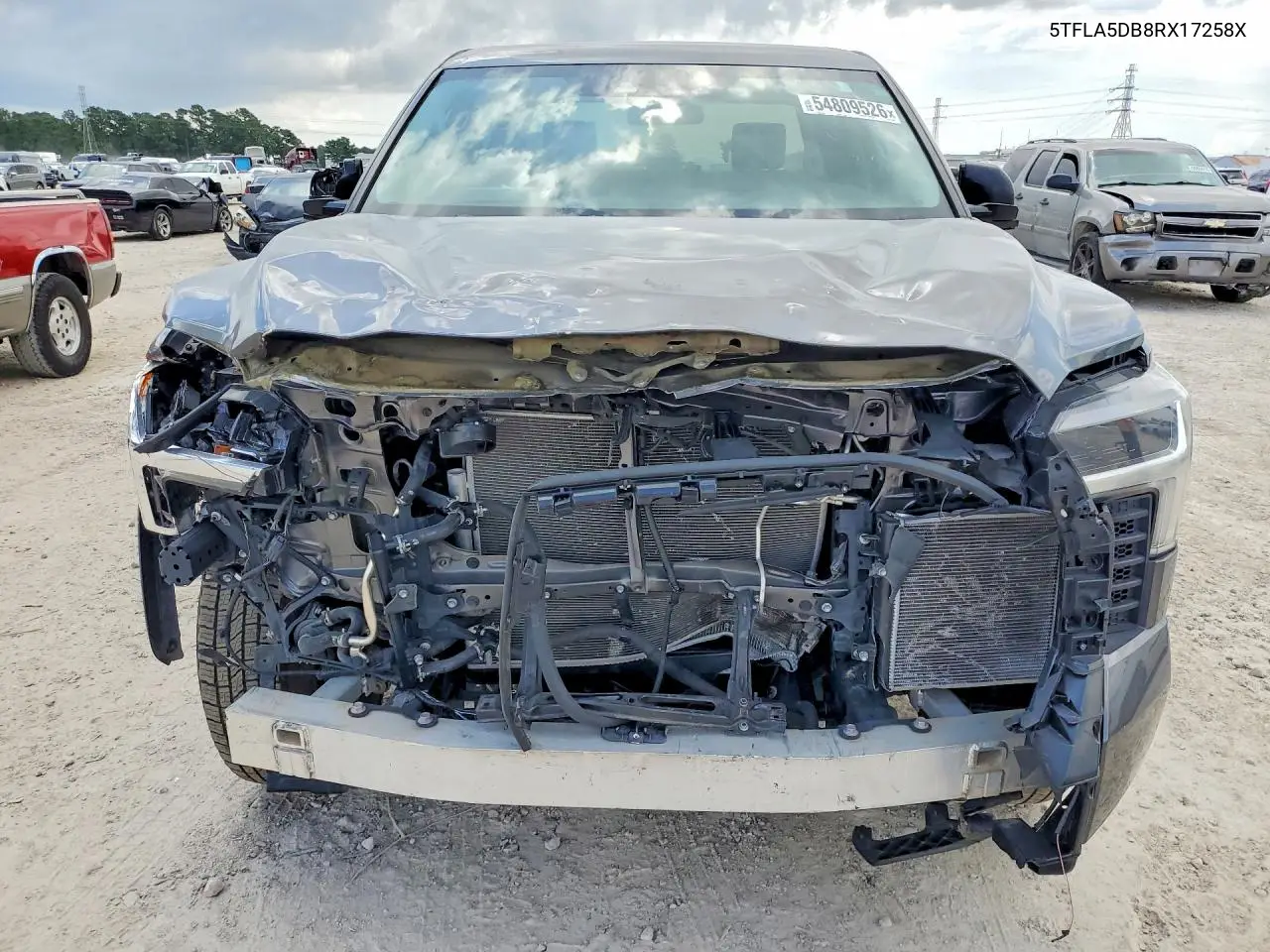 5TFLA5DB8RX172588 2024 Toyota Tundra Sr5