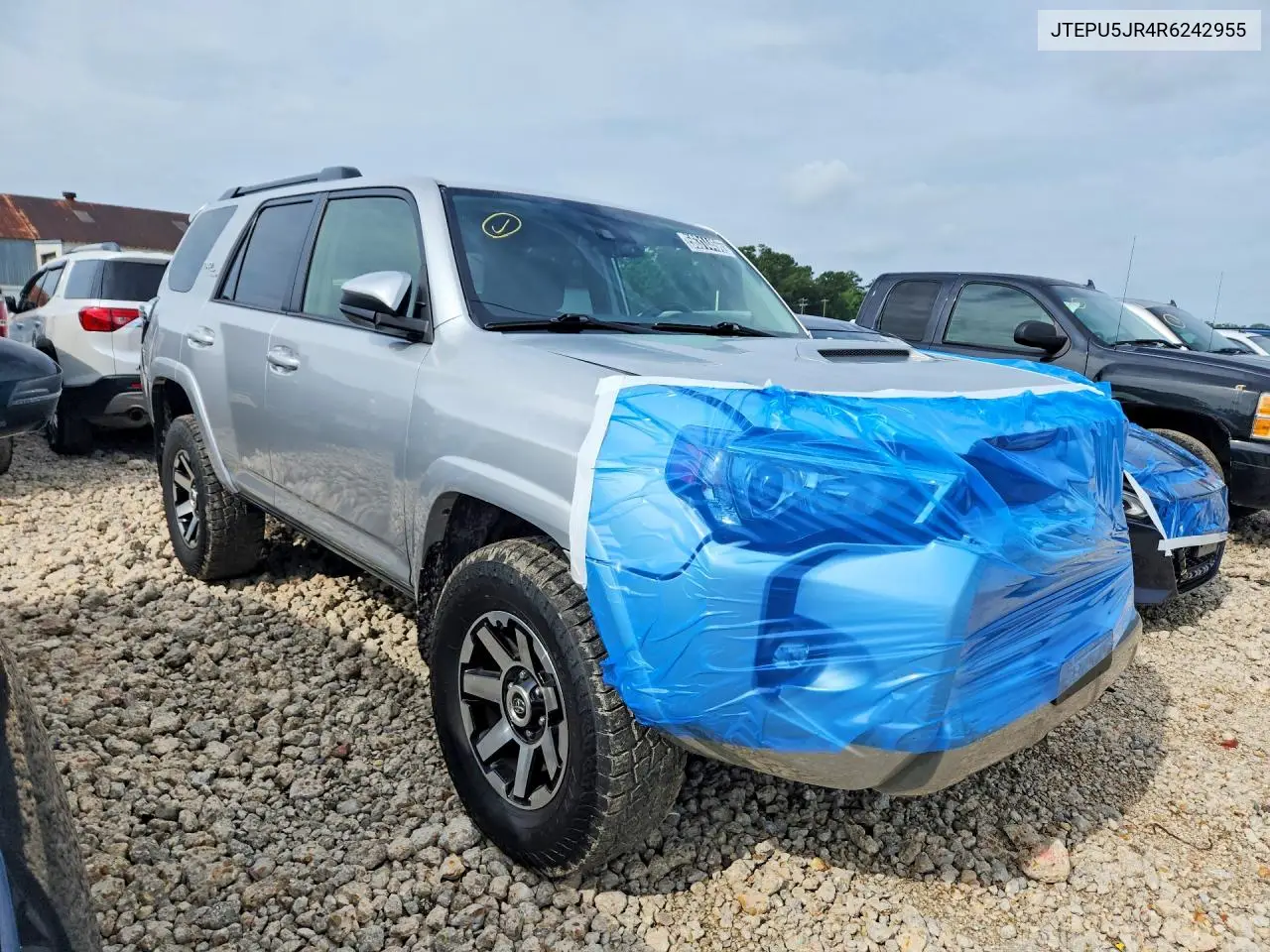 2024 Toyota 4Runner Trd Off-Road VIN: JTEPU5JR4R6242955 Lot: 56314466