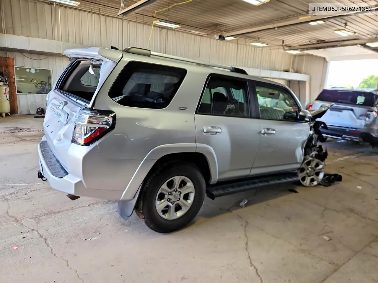 2024 Toyota 4Runner Sr5 VIN: JTEMU5JR5R6271352 Lot: 57704496