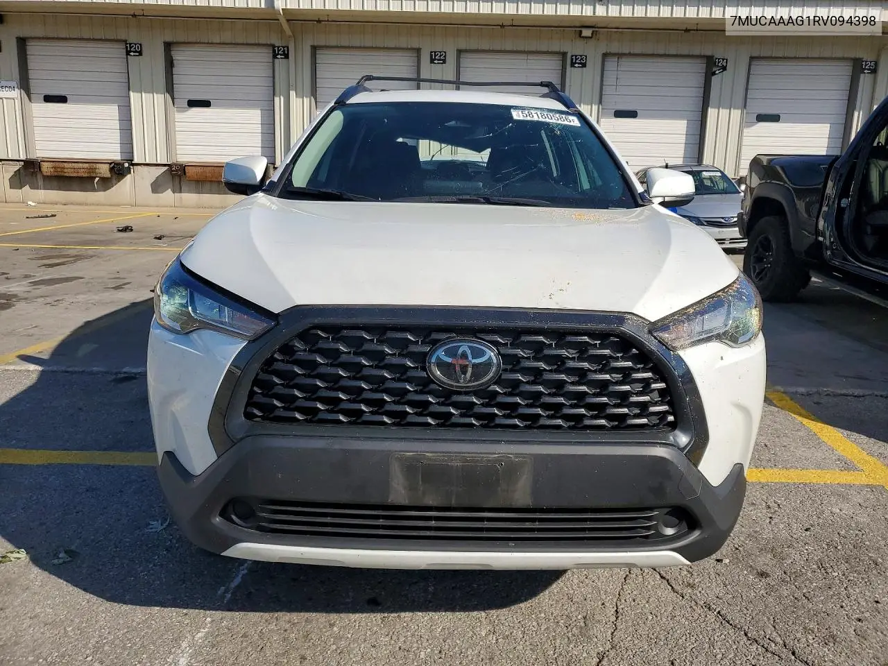 2024 Toyota Corolla Cross Le VIN: 7MUCAAAG1RV094398 Lot: 58180586