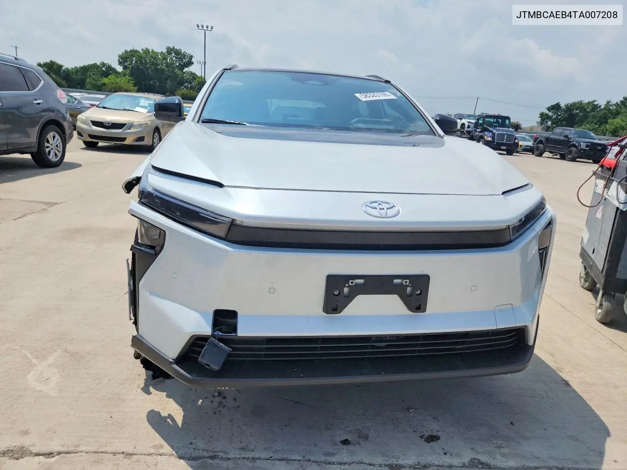 2026 Toyota Bz Xle Plus VIN: JTMBCAEB4TA007208 Lot: 58320166