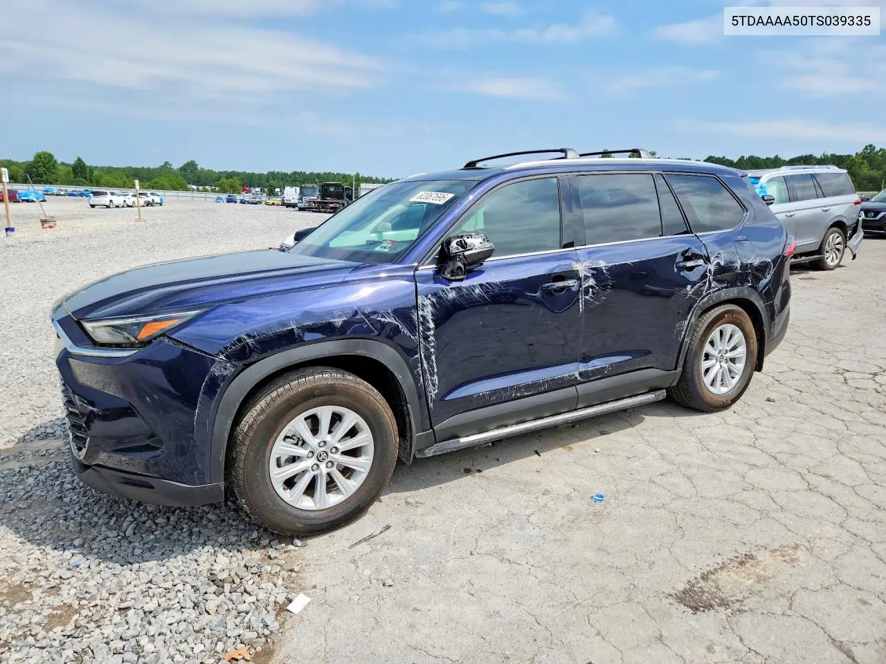 2026 Toyota Grand Highlander Xle VIN: 5TDAAAA50TS039335 Lot: 62067696
