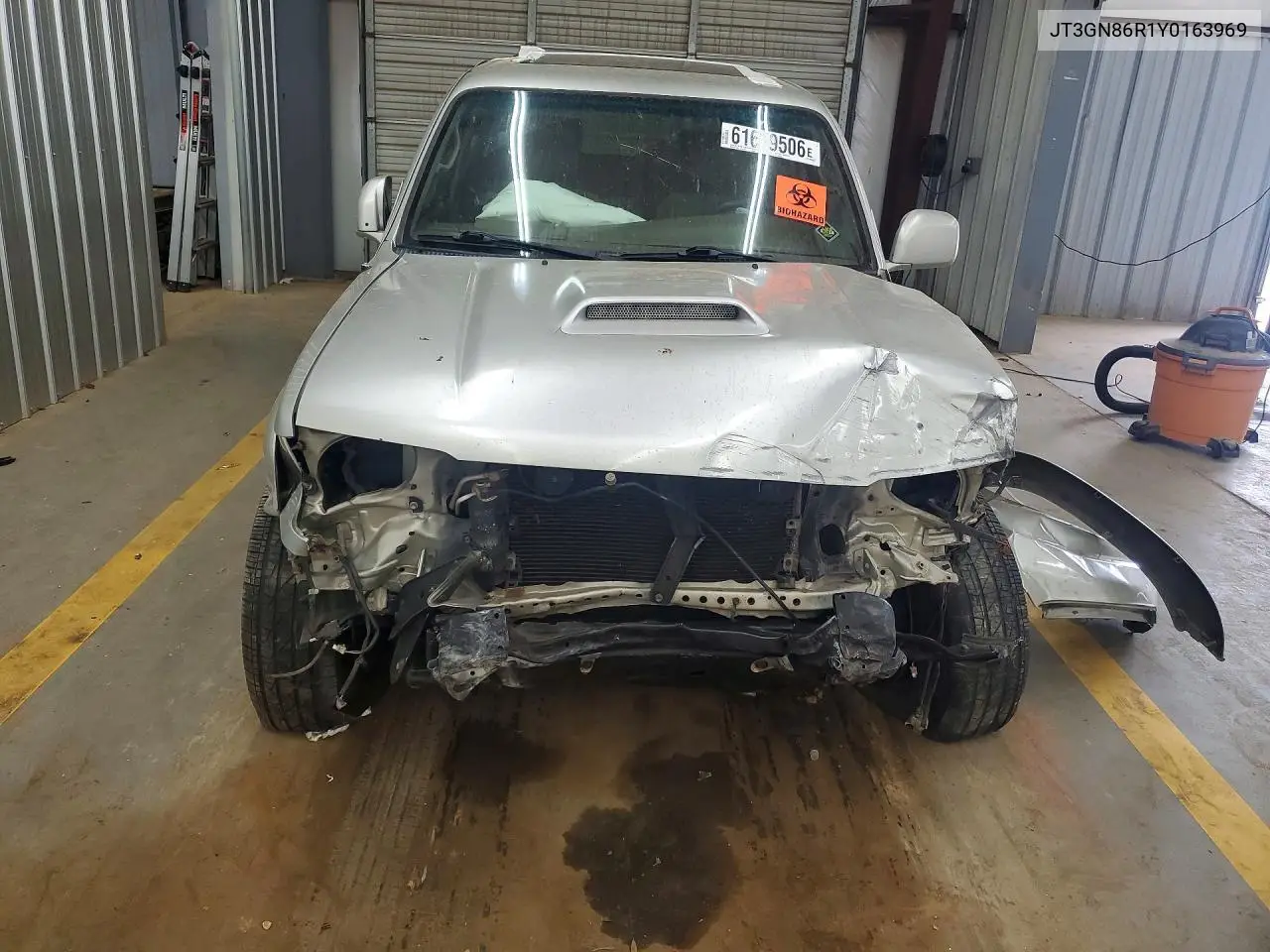 JT3GN86R1Y0163969 2000 Toyota 4Runner Sr5