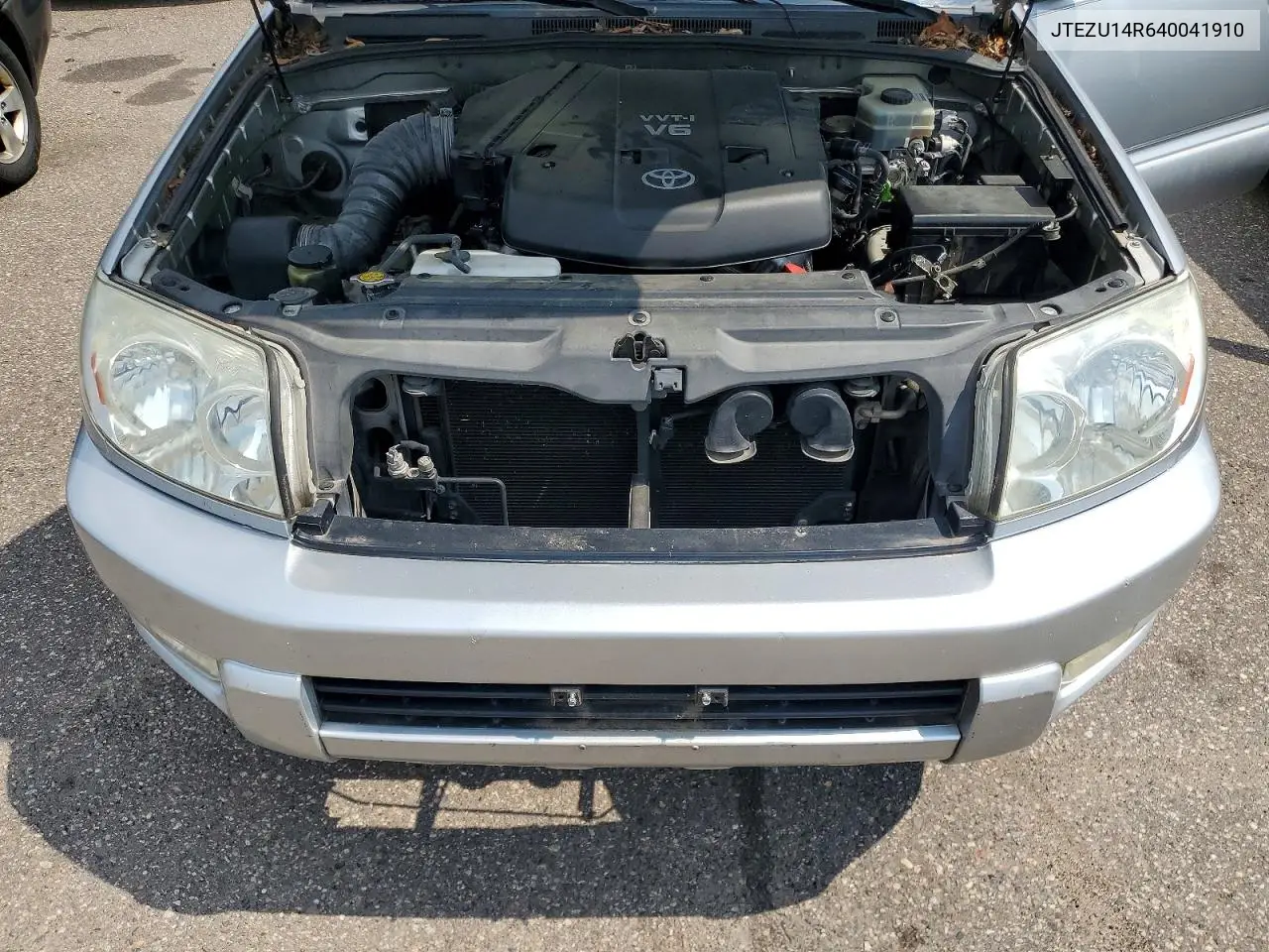 2004 Toyota 4Runner Sr5 VIN: JTEZU14R640041910 Lot: 60898656