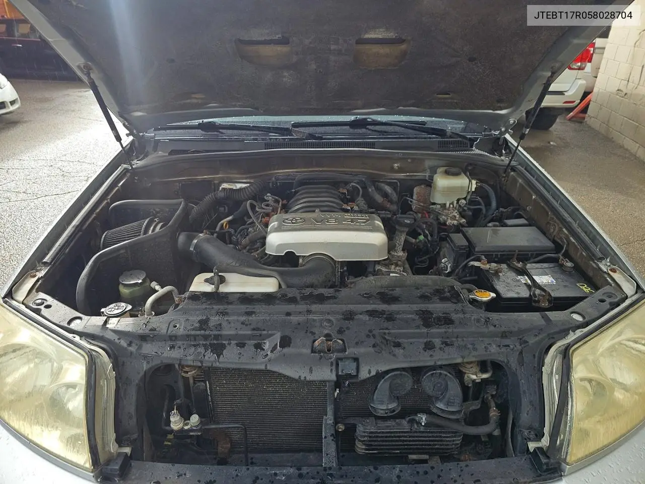 2005 Toyota 4Runner Limited VIN: JTEBT17R058028704 Lot: 54537596