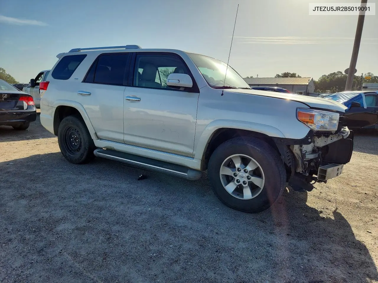 2011 Toyota 4Runner Sr5 VIN: JTEZU5JR2B5019091 Lot: 57660296
