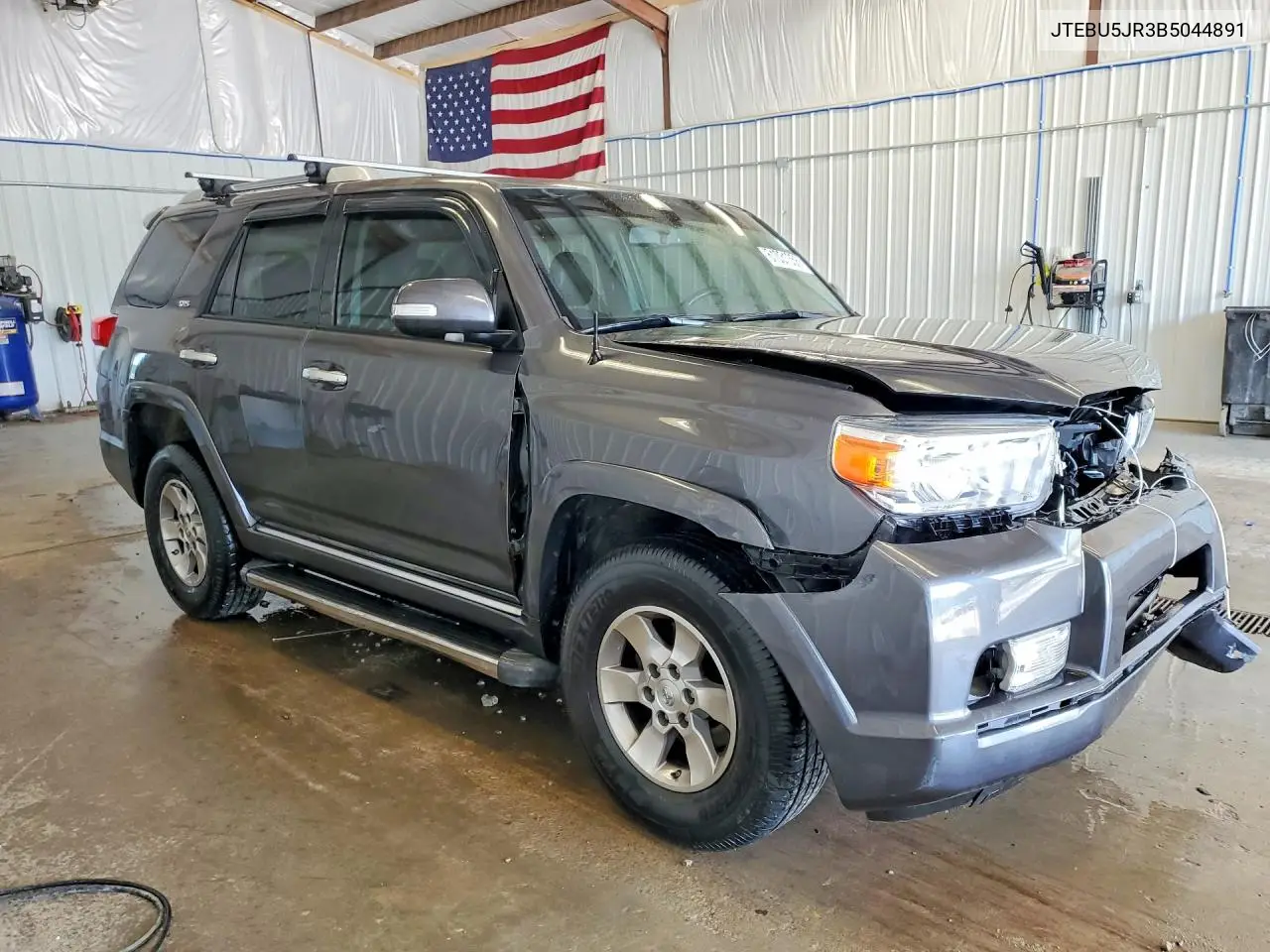 2011 Toyota 4Runner Sr5 VIN: JTEBU5JR3B5044891 Lot: 61031356
