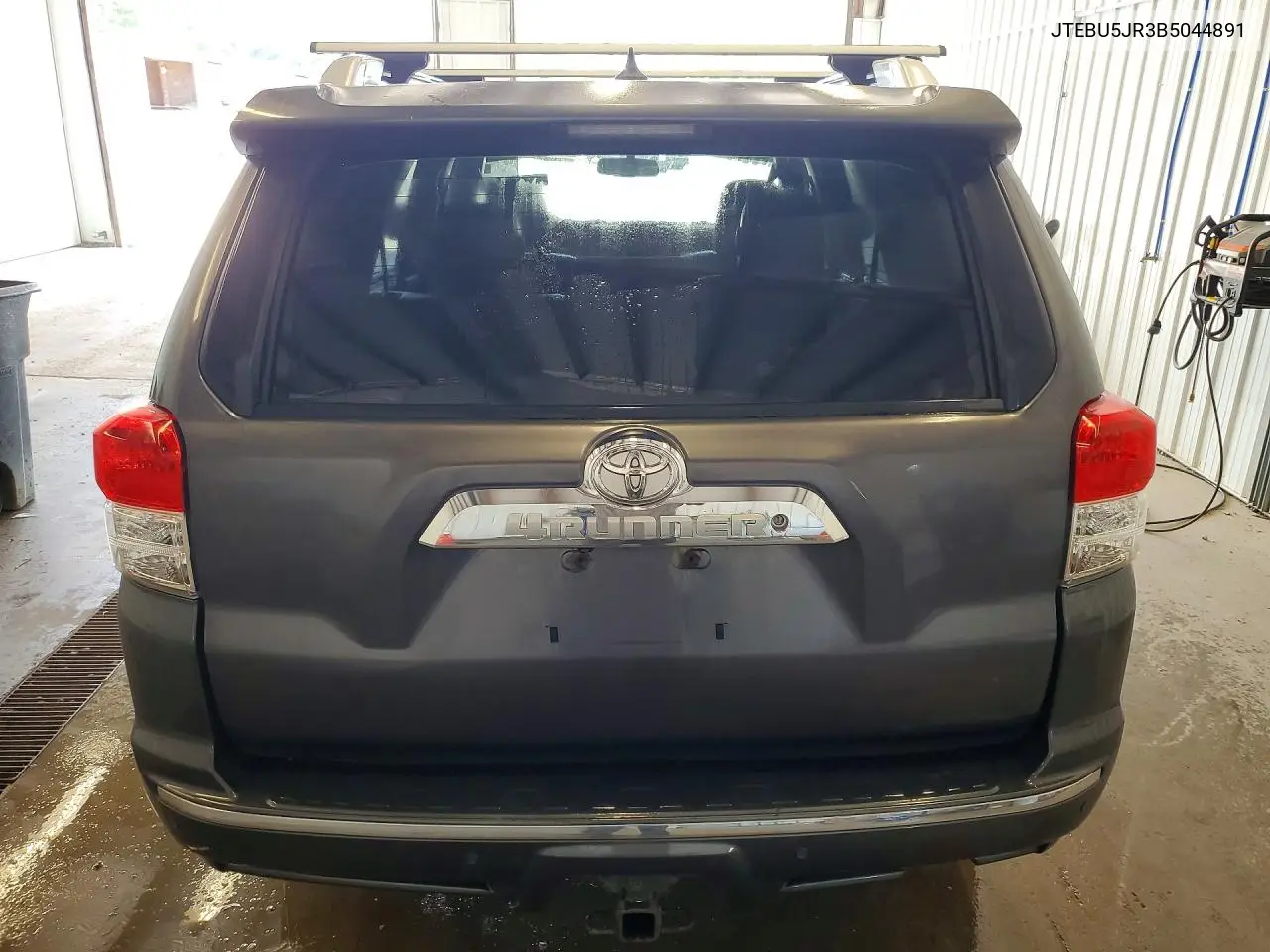2011 Toyota 4Runner Sr5 VIN: JTEBU5JR3B5044891 Lot: 61031356
