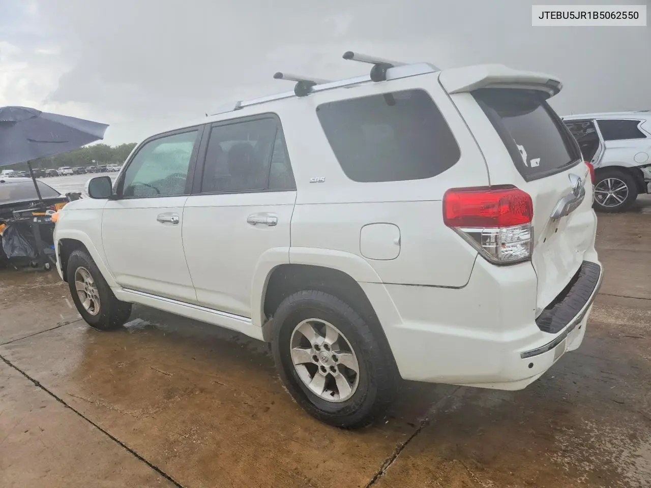 2011 Toyota 4Runner Sr5 VIN: JTEBU5JR1B5062550 Lot: 61299196