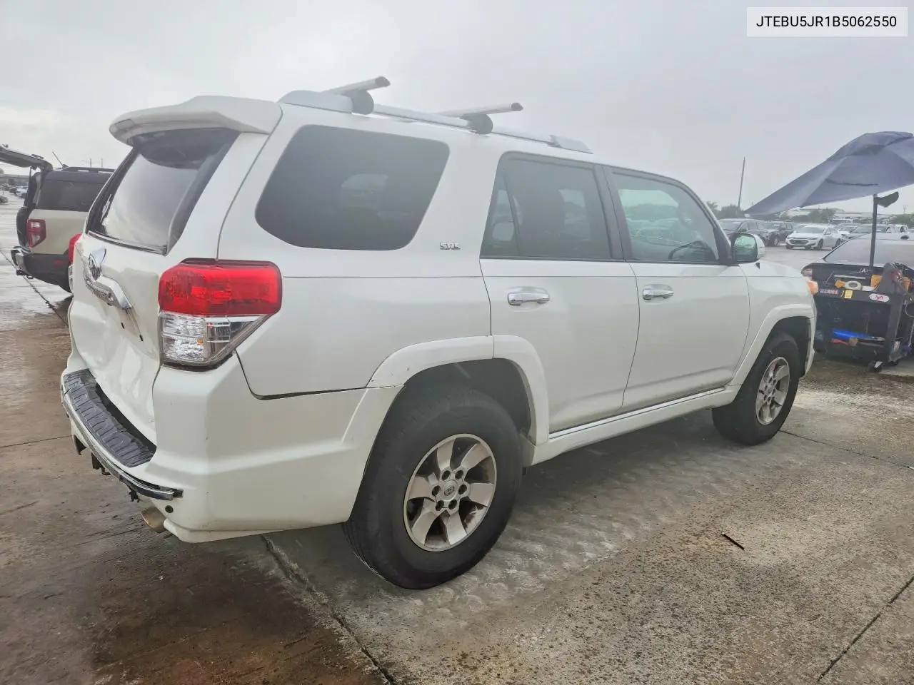 2011 Toyota 4Runner Sr5 VIN: JTEBU5JR1B5062550 Lot: 61299196