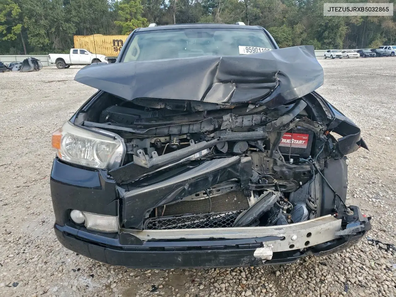 JTEZU5JRXB5032865 2011 Toyota 4Runner Sr5
