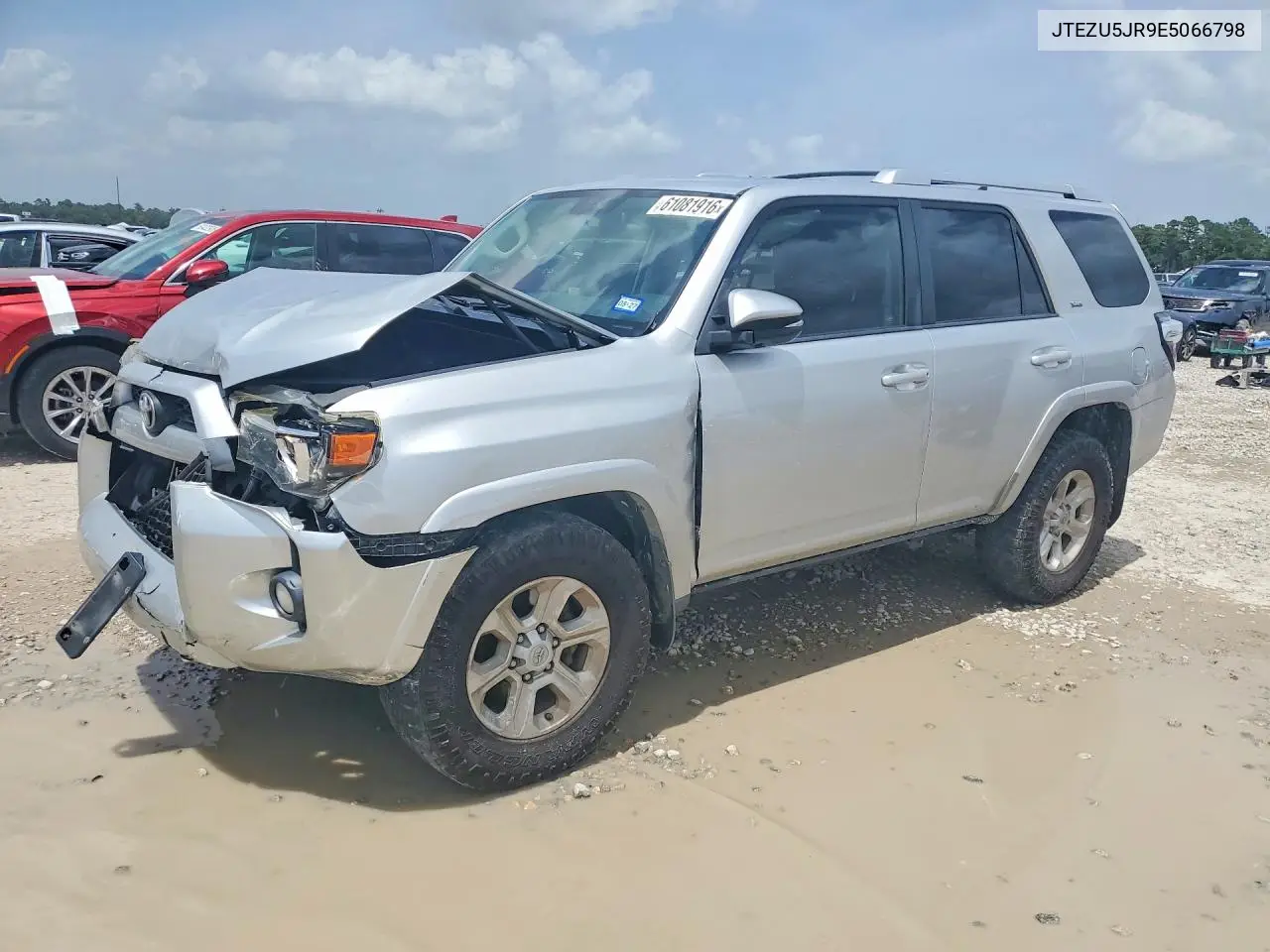 2014 Toyota 4Runner Sr5 Premium VIN: JTEZU5JR9E5066798 Lot: 61081916
