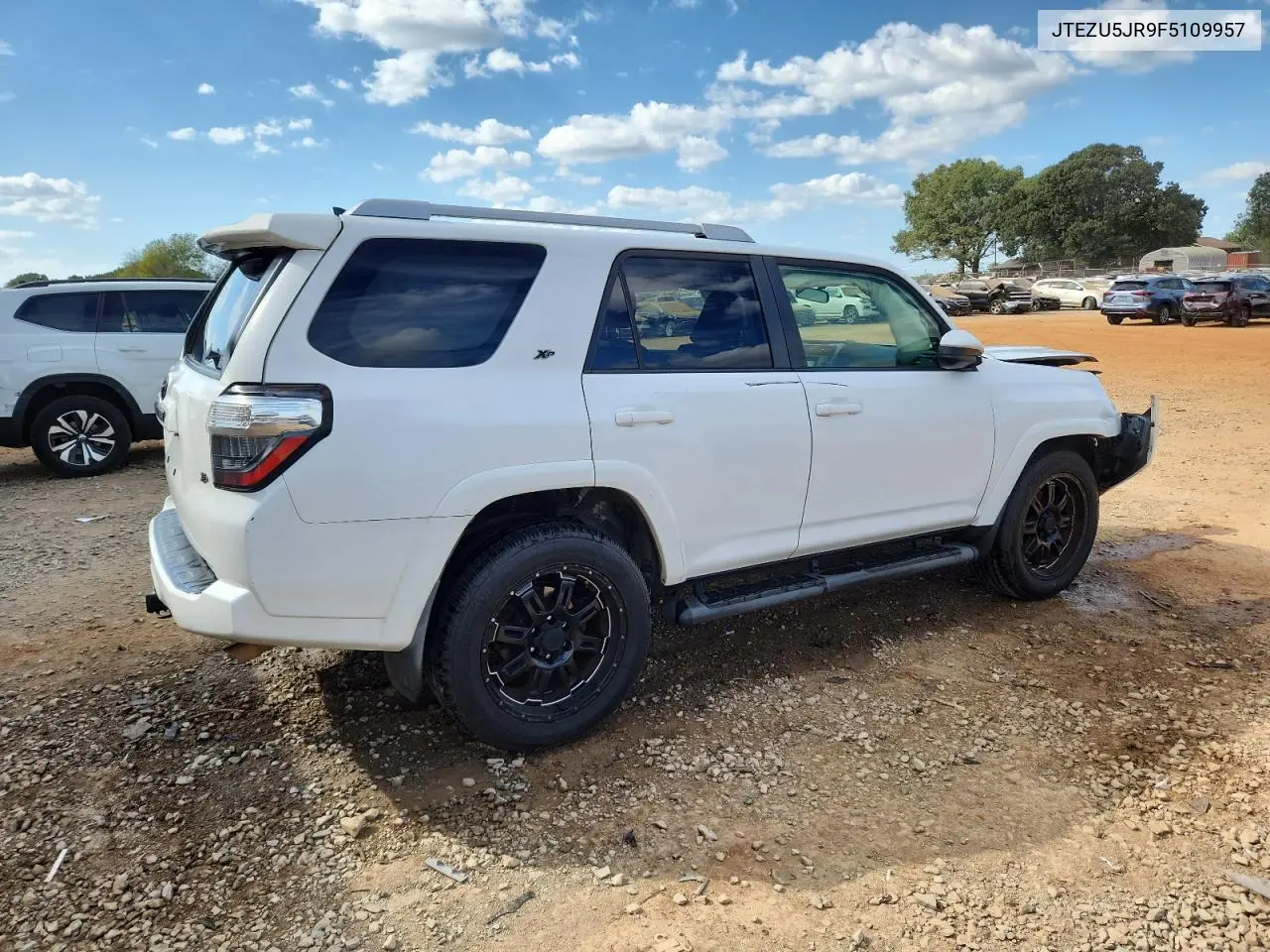 JTEZU5JR9F5109957 2015 Toyota 4Runner Sr5
