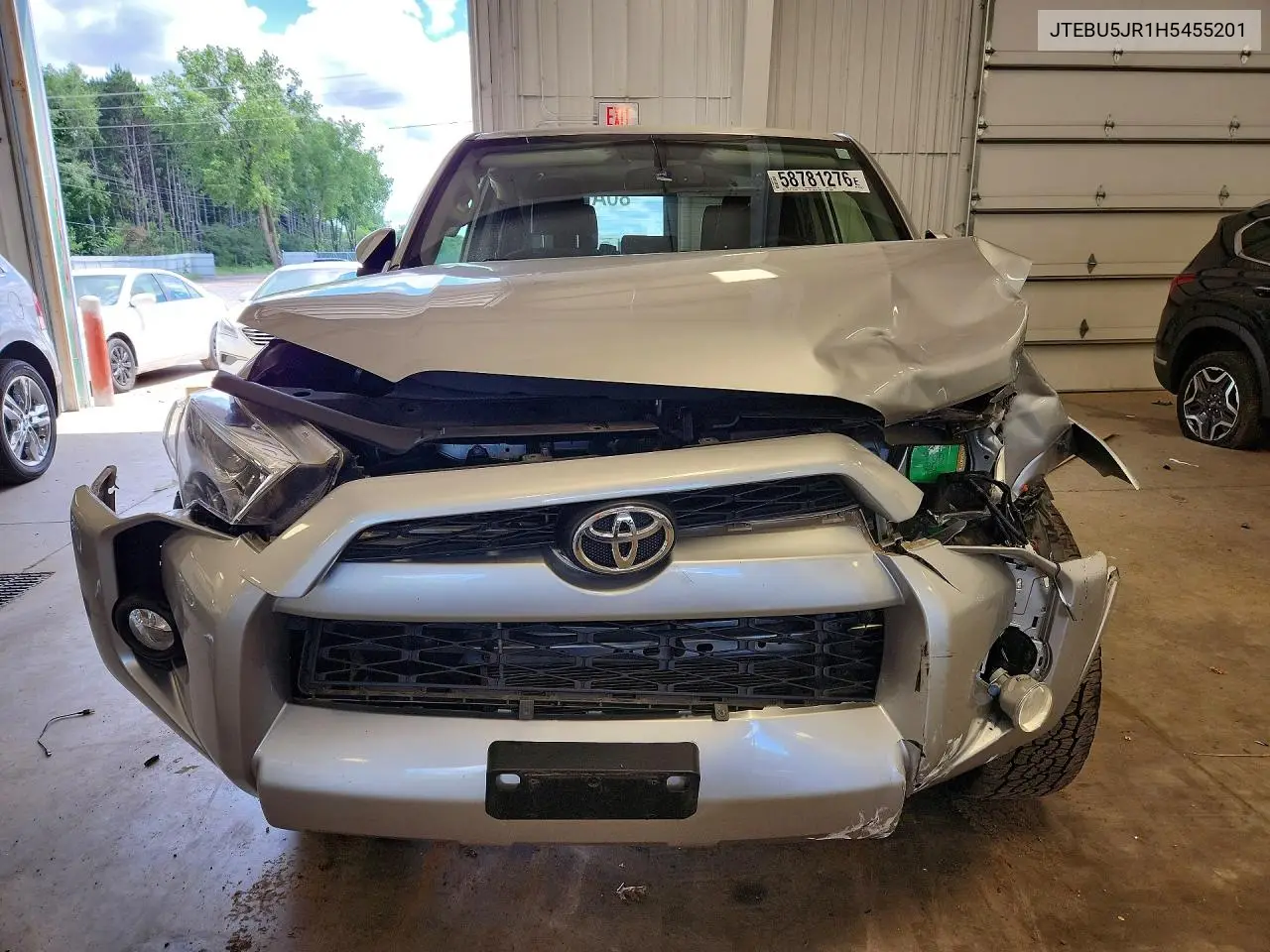 2017 Toyota 4Runner Sr5 Premium VIN: JTEBU5JR1H5455201 Lot: 58781276