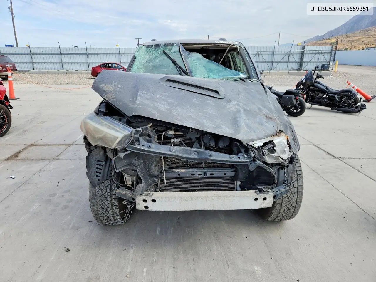 2019 Toyota 4Runner Trd Off-Road VIN: JTEBU5JR0K5659351 Lot: 61718346