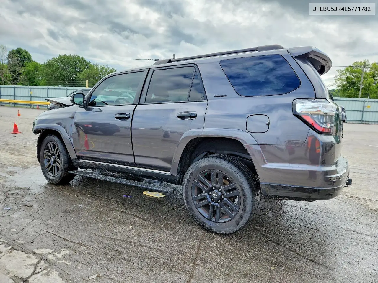 2020 Toyota 4Runner Nightshade Edition VIN: JTEBU5JR4L5771782 Lot: 61144136