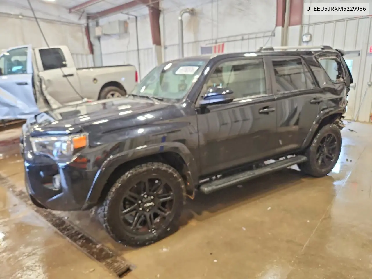 JTEEU5JRXM5229956 2021 Toyota 4Runner Sr5