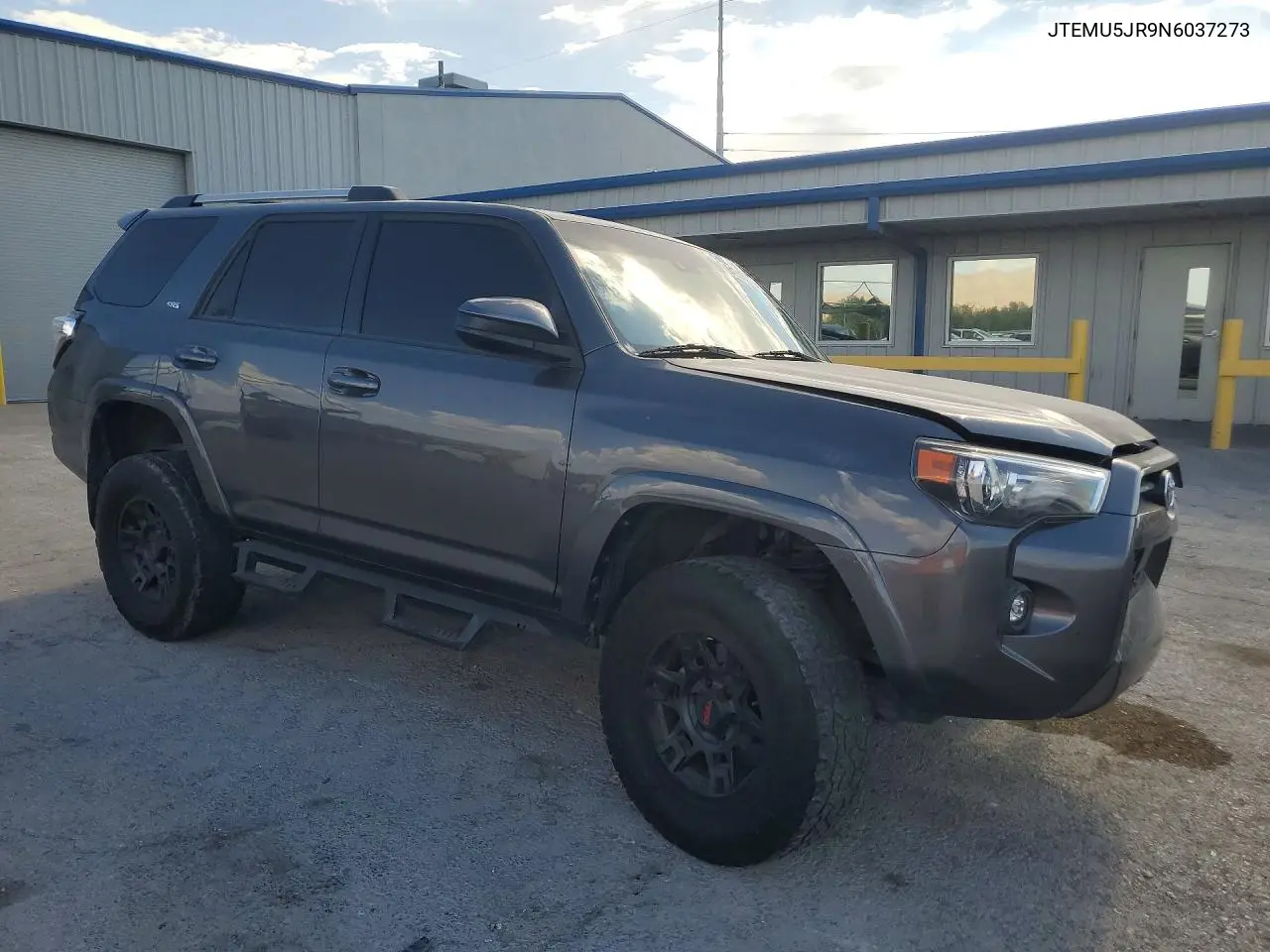 2022 Toyota 4Runner Sr5 VIN: JTEMU5JR9N6037273 Lot: 61358596