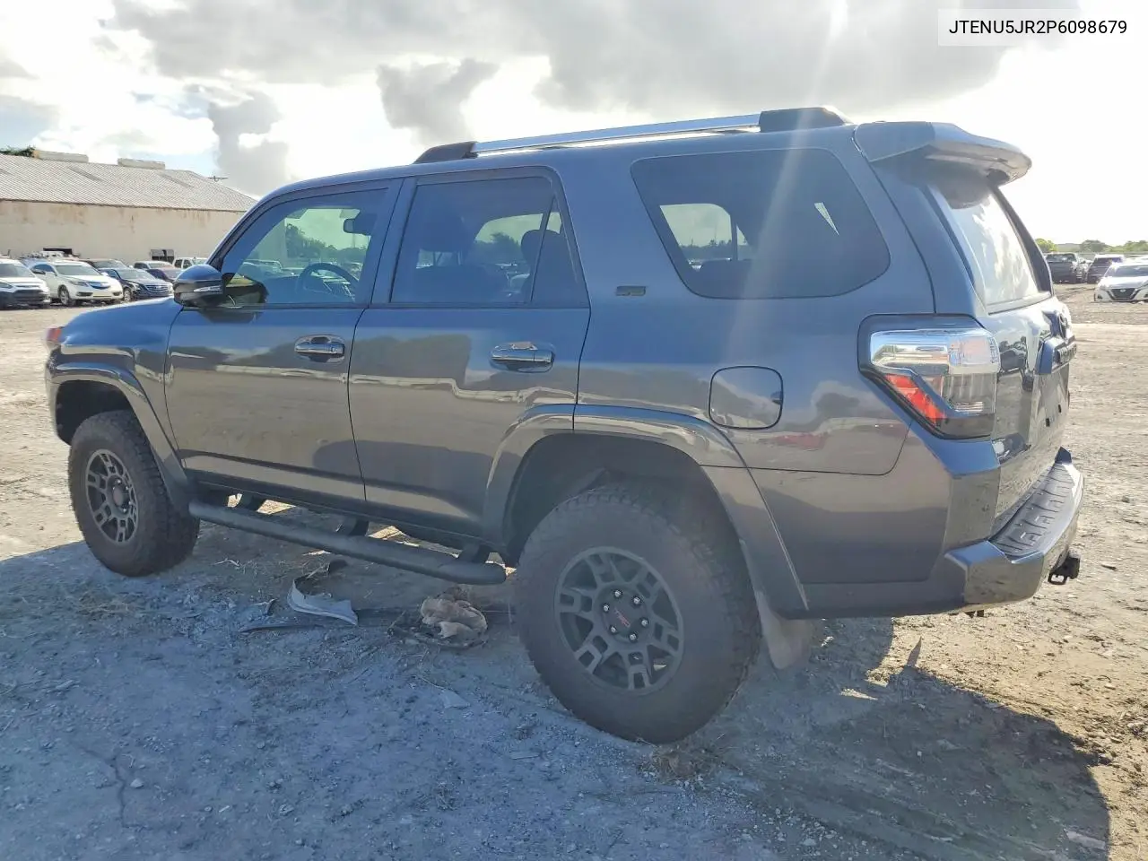 2023 Toyota 4Runner Sr5 Premium VIN: JTENU5JR2P6098679 Lot: 56513496