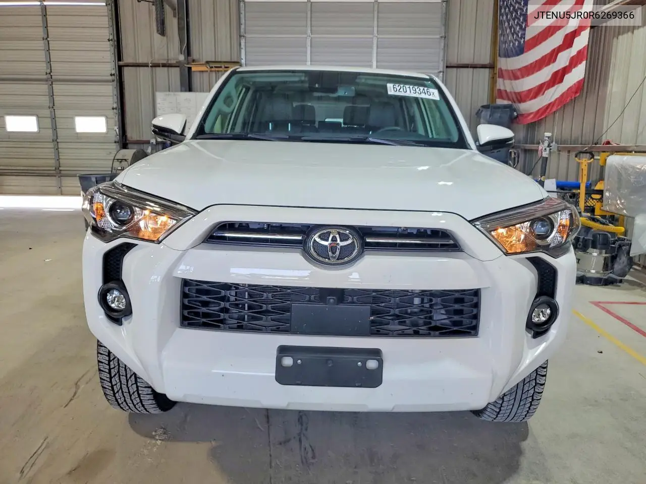 2024 Toyota 4Runner Sr5 Premium VIN: JTENU5JR0R6269366 Lot: 62019346