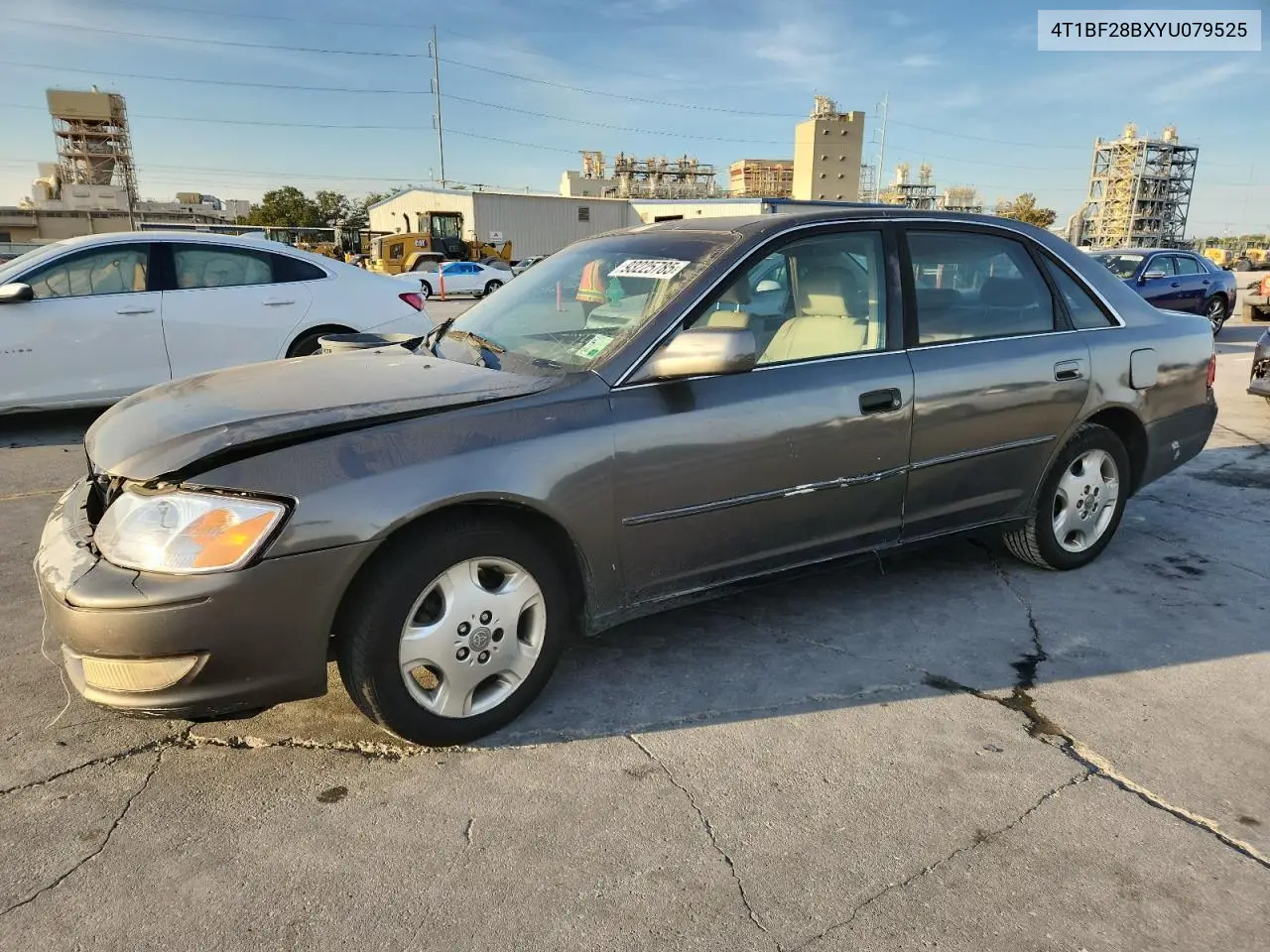 4T1BF28BXYU079525 2000 Toyota Avalon Xls