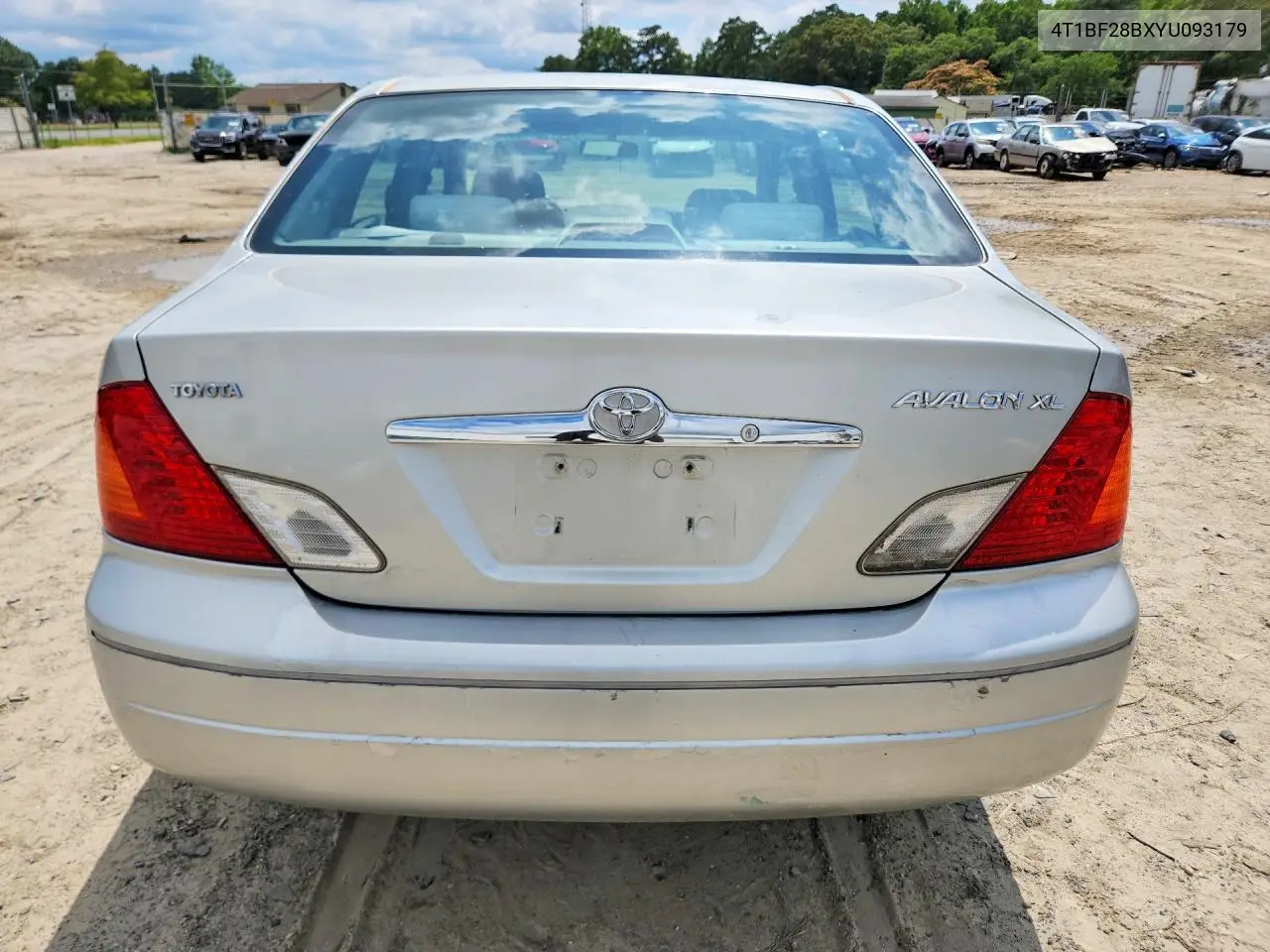 2000 Toyota Avalon Xl VIN: 4T1BF28BXYU093179 Lot: 60003846