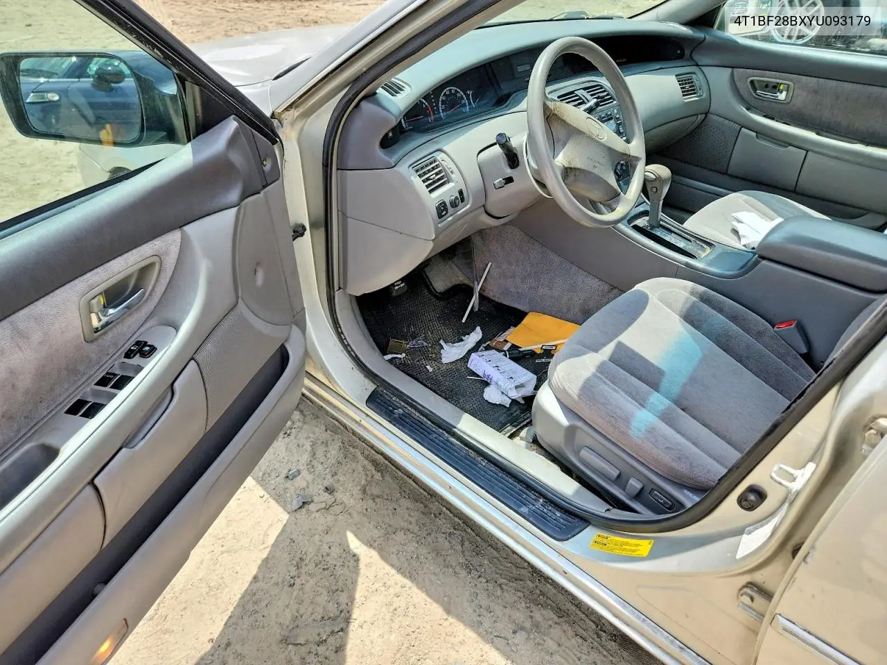 2000 Toyota Avalon Xl VIN: 4T1BF28BXYU093179 Lot: 60003846