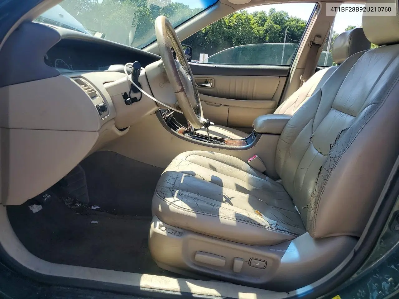 2002 Toyota Avalon Xls VIN: 4T1BF28B92U210760 Lot: 61357536