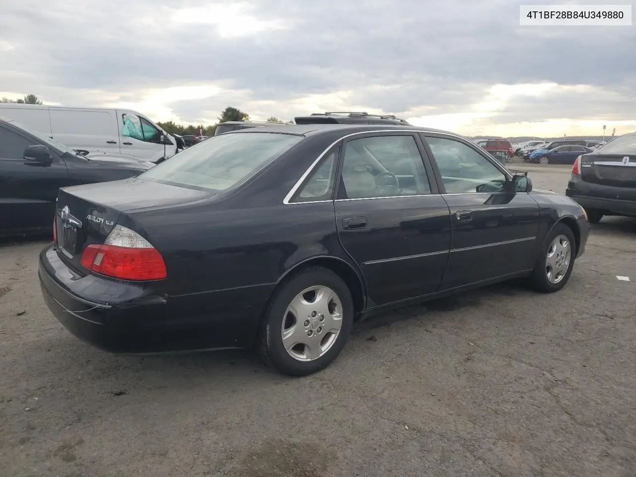 4T1BF28B84U349880 2004 Toyota Avalon
