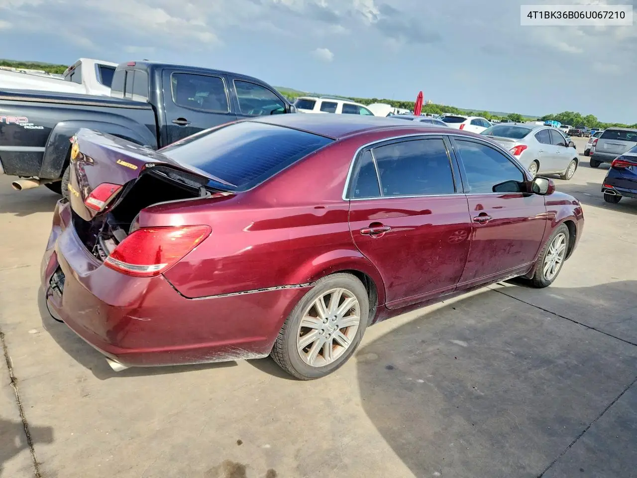 2006 Toyota Avalon Limited VIN: 4T1BK36B06U067210 Lot: 61601696