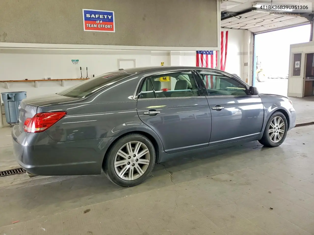 2009 Toyota Avalon Limited VIN: 4T1BK36B39U351306 Lot: 61197446