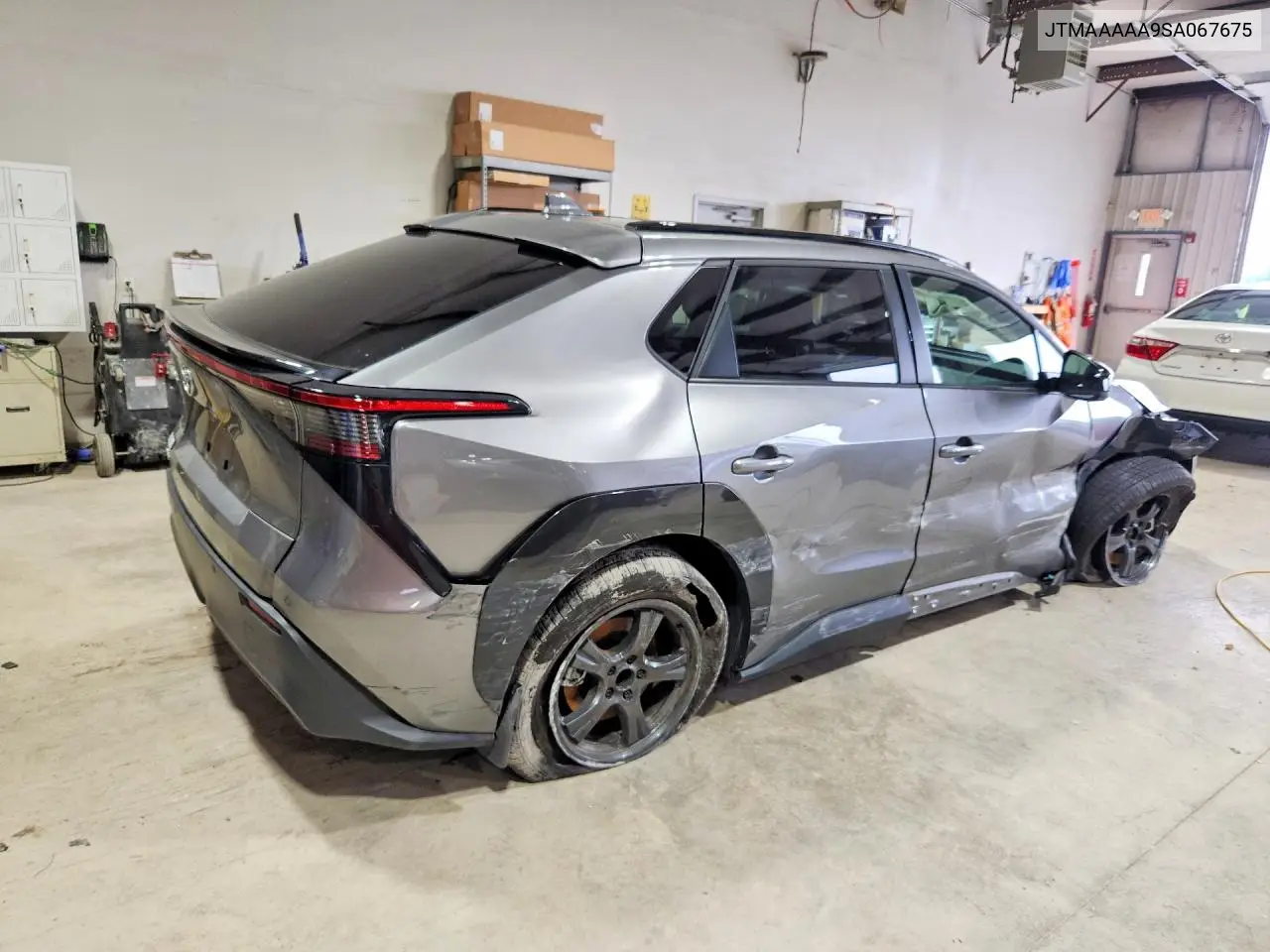 2025 Toyota Bz4X Xle VIN: JTMAAAAA9SA067675 Lot: 60187776