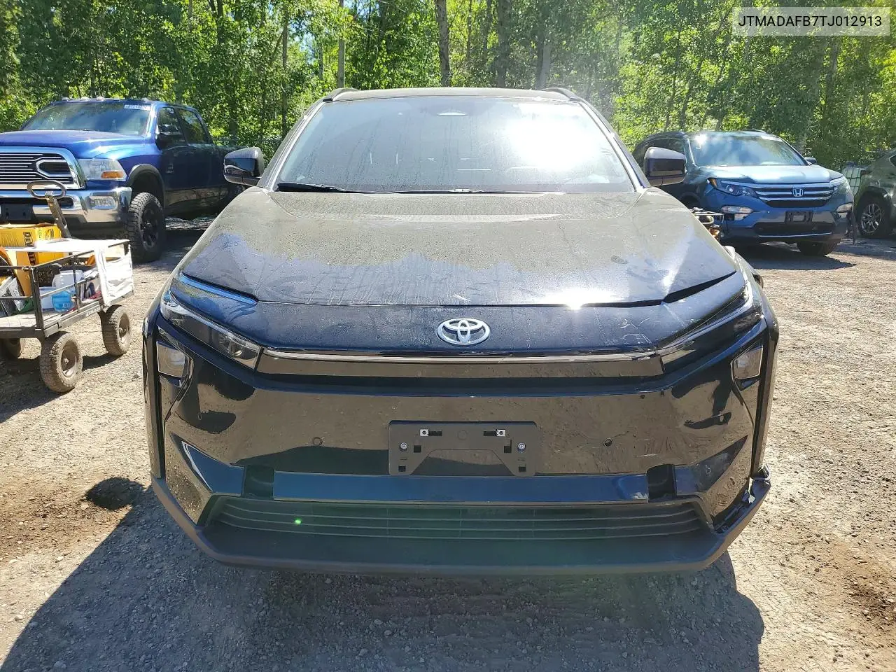 2026 Toyota Bz Xle VIN: JTMADAFB7TJ012913 Lot: 56333336