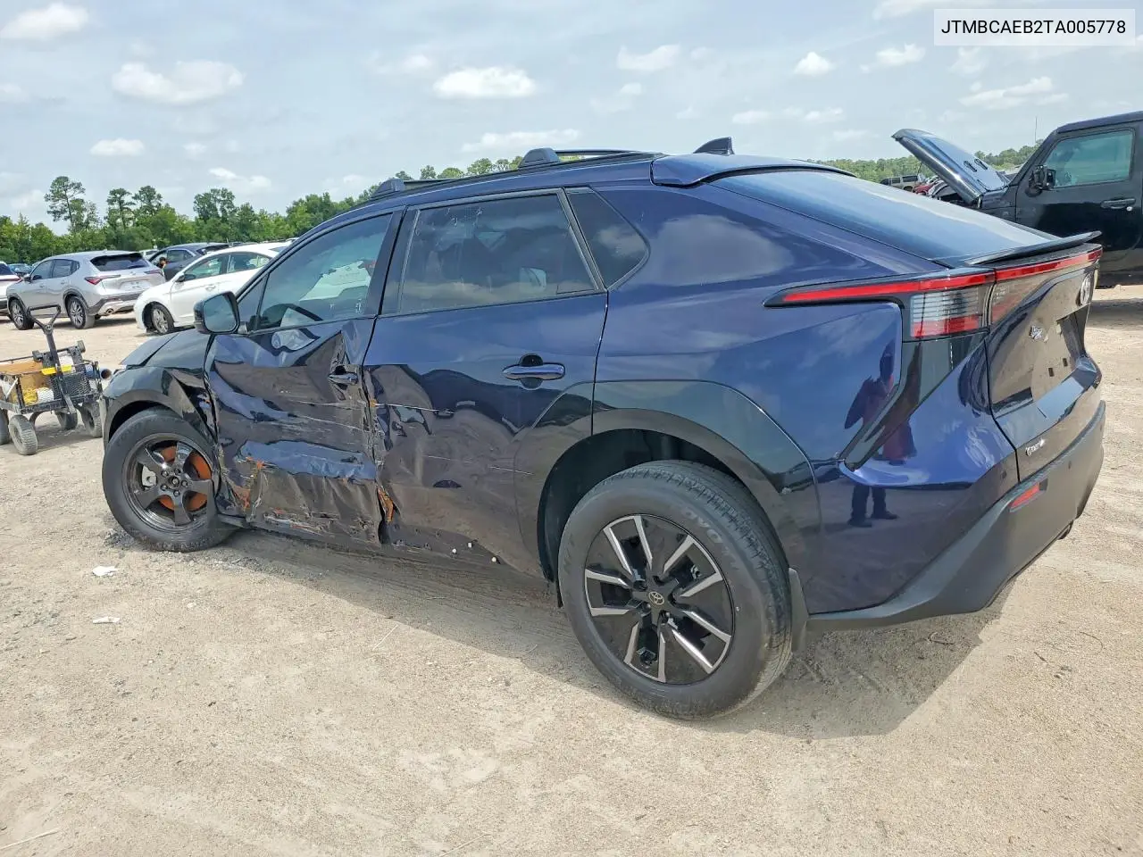 2026 Toyota Bz Xle Plus VIN: JTMBCAEB2TA005778 Lot: 58121566