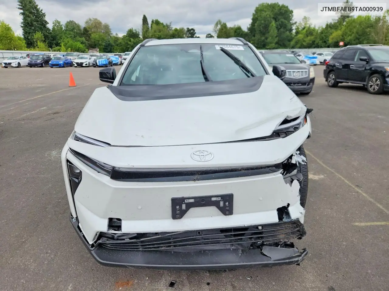 2026 Toyota Bz Xle VIN: JTMBFAEB9TA000939 Lot: 97684675