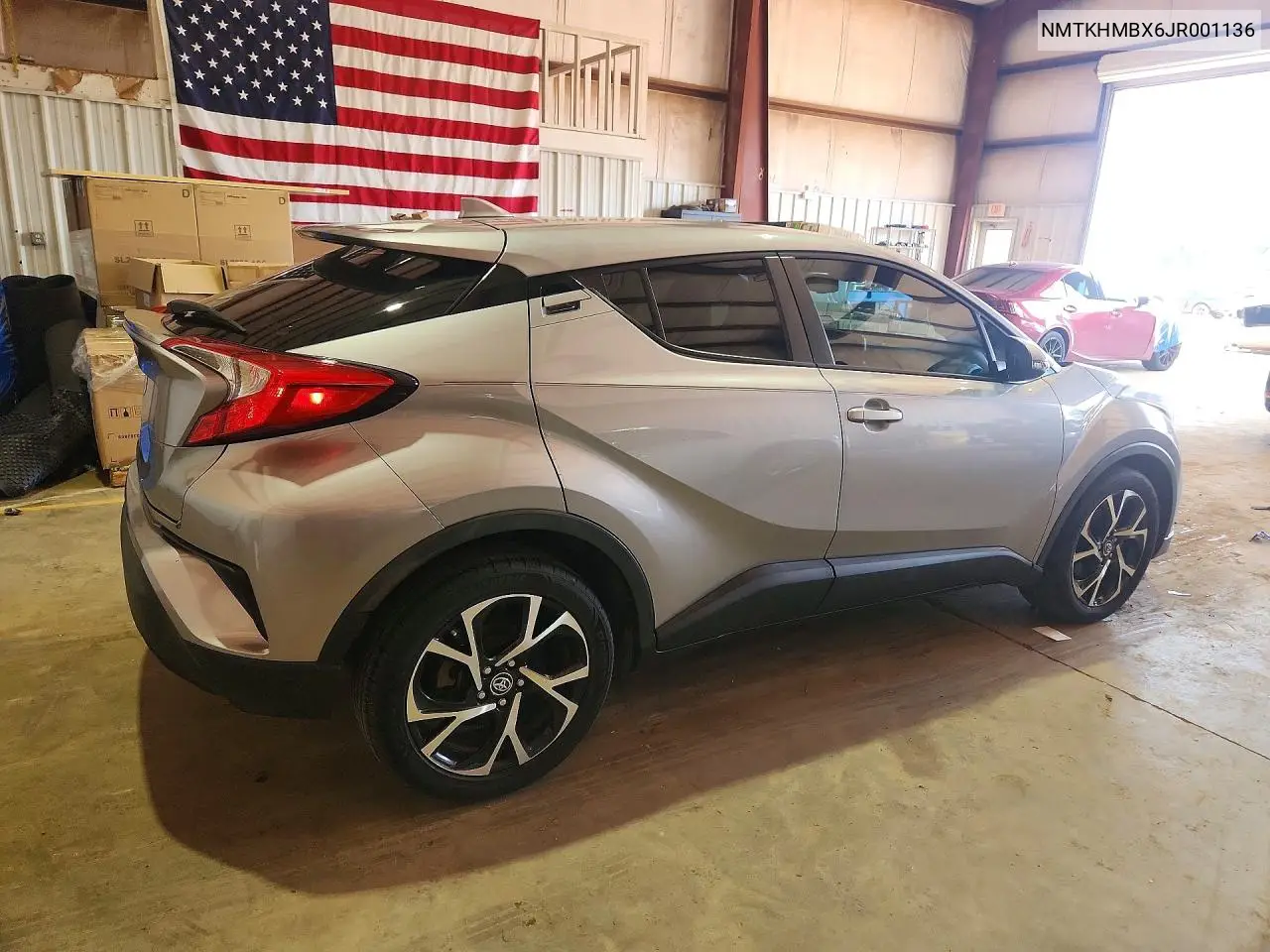 2018 Toyota C-Hr Xle VIN: NMTKHMBX6JR001136 Lot: 61997736