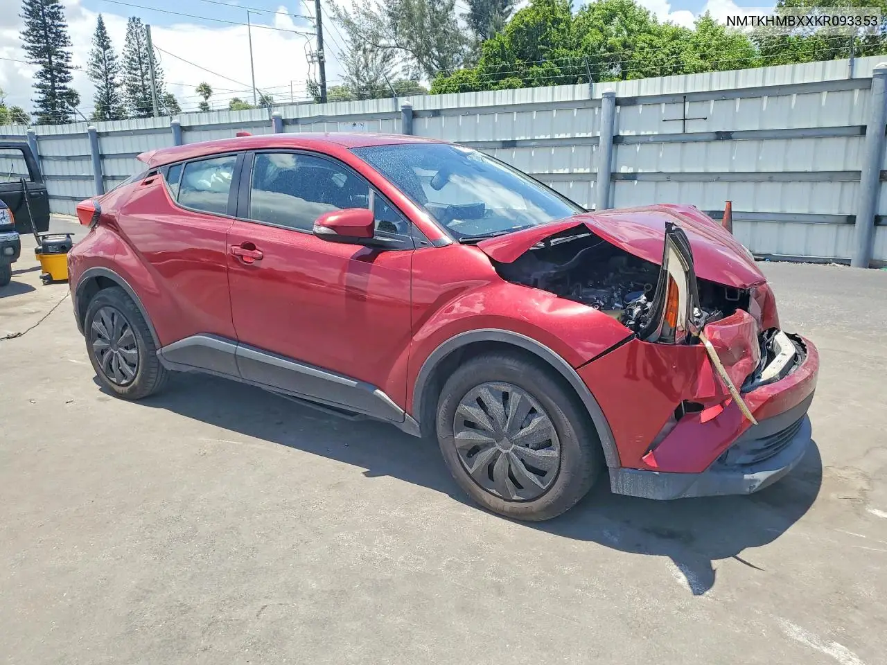 2019 Toyota C-Hr Le VIN: NMTKHMBXXKR093353 Lot: 62399406