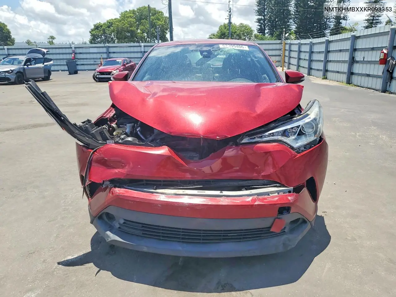 2019 Toyota C-Hr Le VIN: NMTKHMBXXKR093353 Lot: 62399406