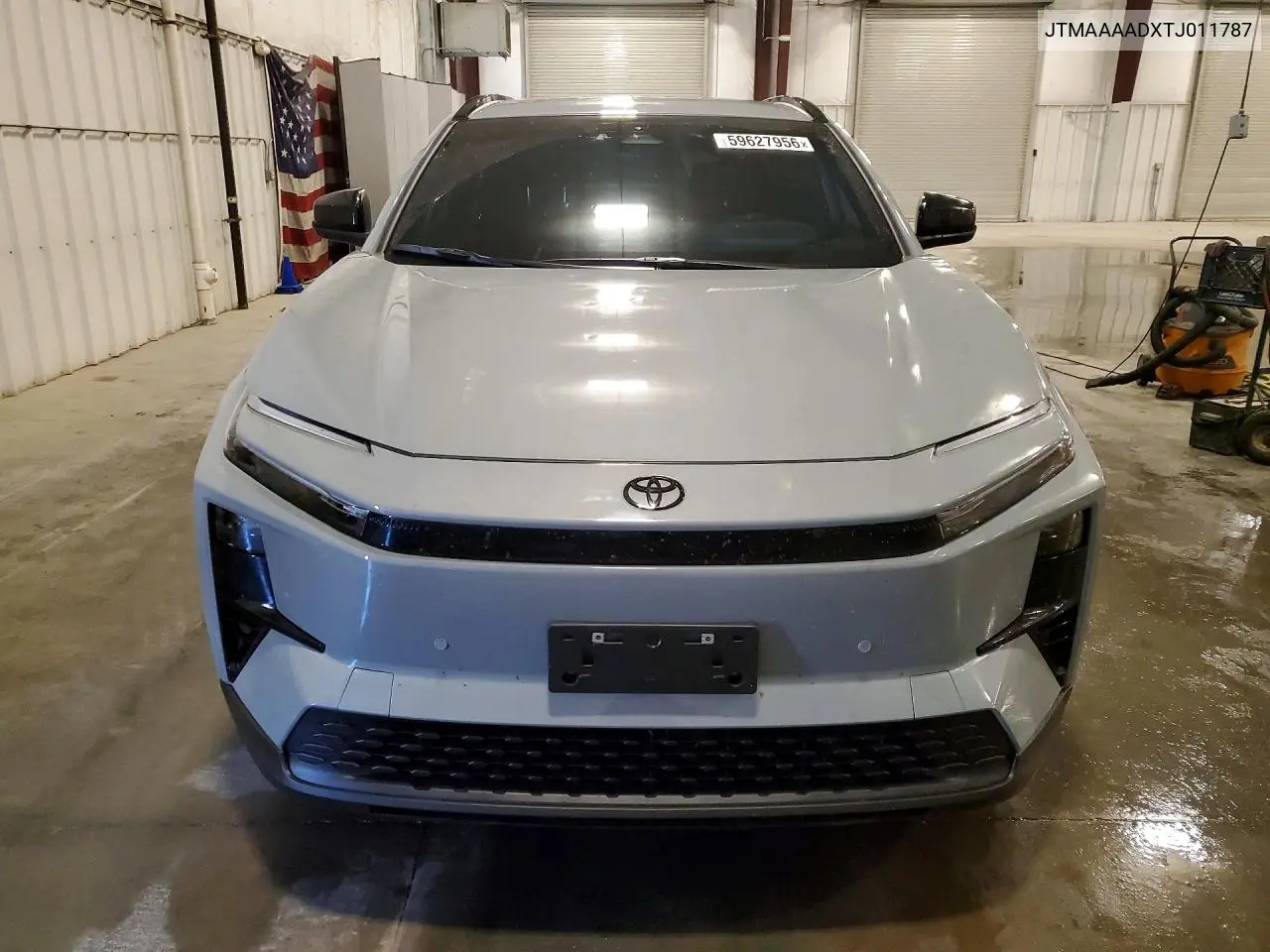 2026 Toyota C-Hr Se VIN: JTMAAAADXTJ011787 Lot: 59627956
