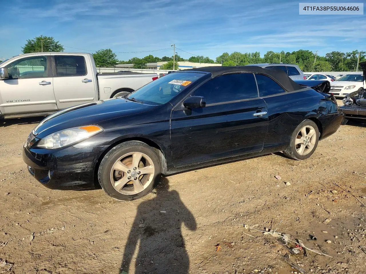 2005 Toyota Camry Solara Se V6 VIN: 4T1FA38P55U064606 Lot: 57060336