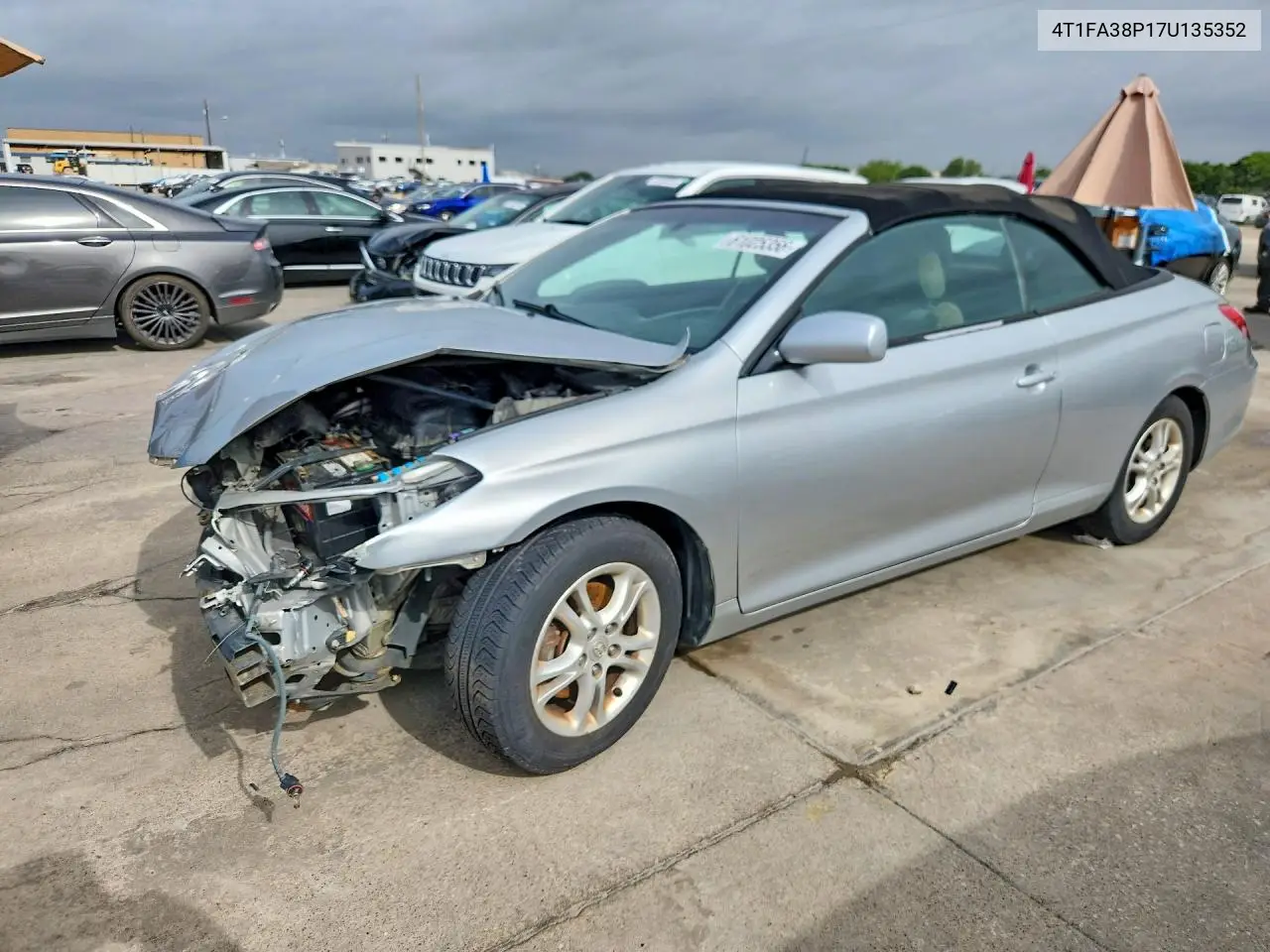 2007 Toyota Camry Solara Se V6 VIN: 4T1FA38P17U135352 Lot: 61025356