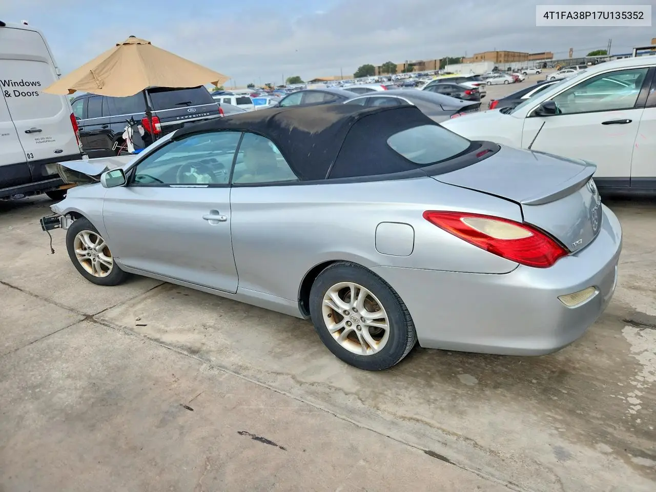 2007 Toyota Camry Solara Se V6 VIN: 4T1FA38P17U135352 Lot: 61025356