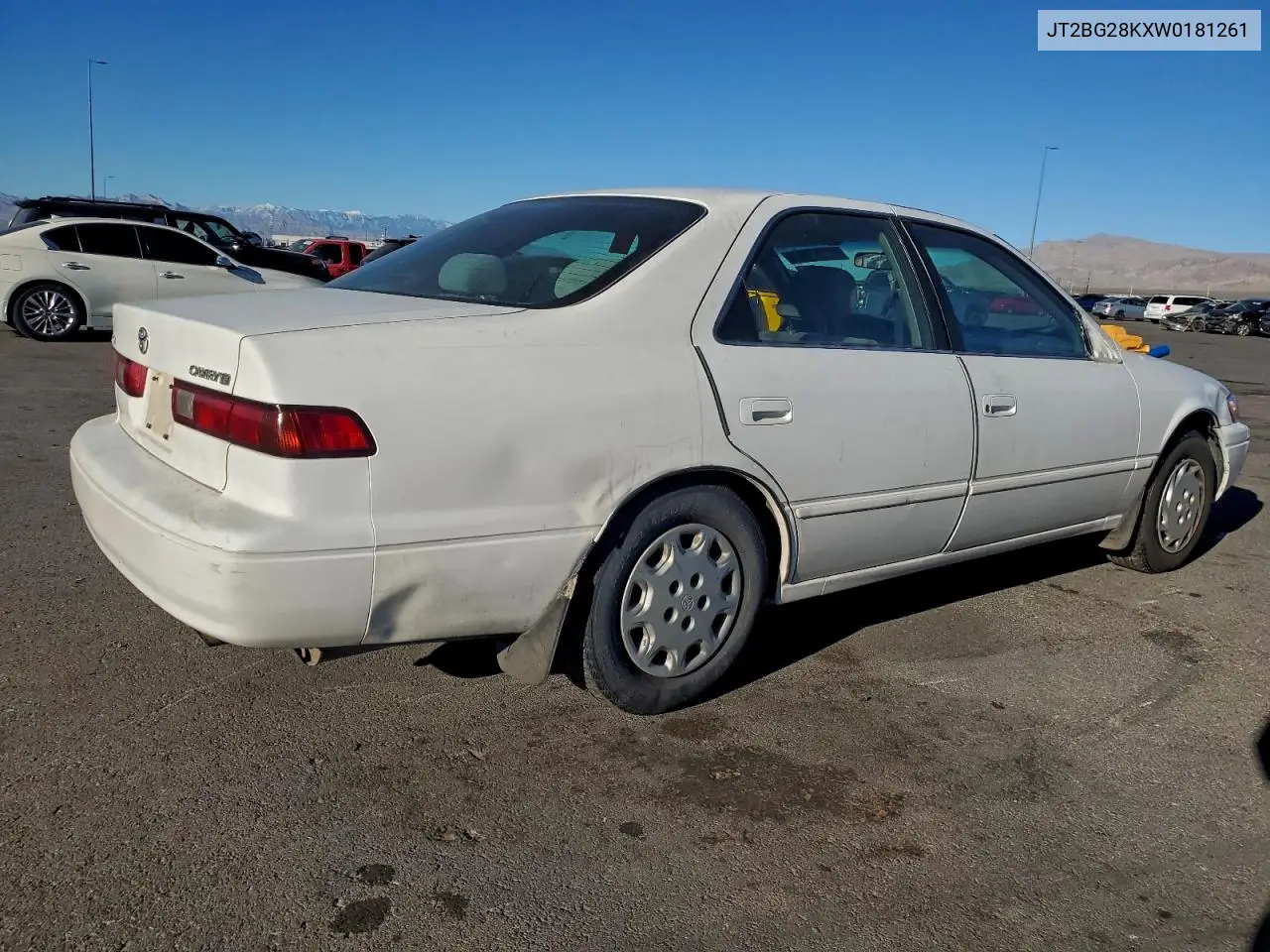 JT2BG28KXW0181261 1998 Toyota Camry Le