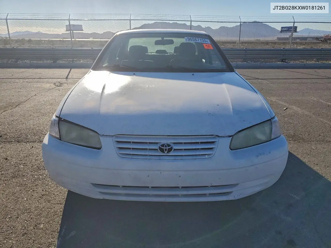 JT2BG28KXW0181261 1998 Toyota Camry Le