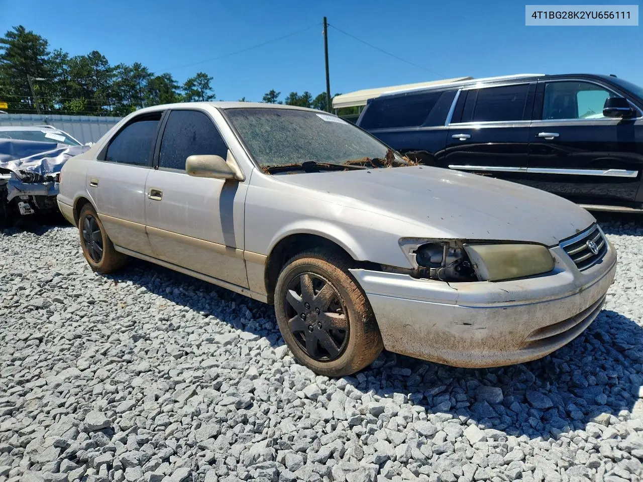 2000 Toyota Camry Le VIN: 4T1BG28K2YU656111 Lot: 56059596