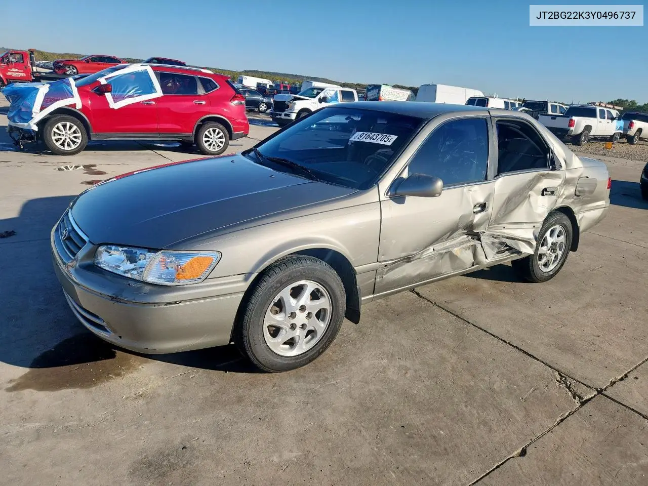JT2BG22K3Y0496737 2000 Toyota Camry Le