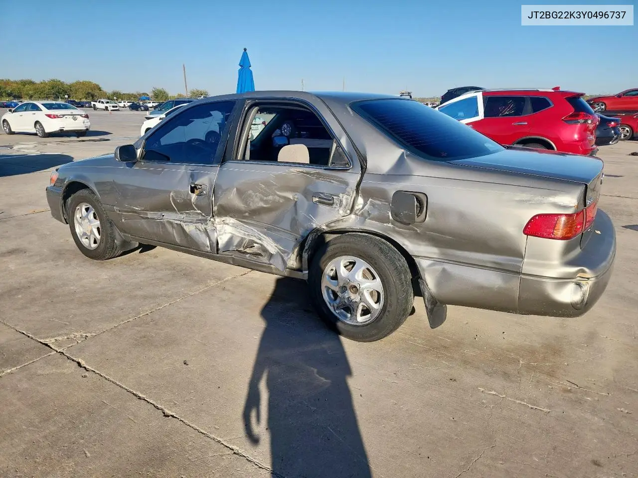 JT2BG22K3Y0496737 2000 Toyota Camry Le